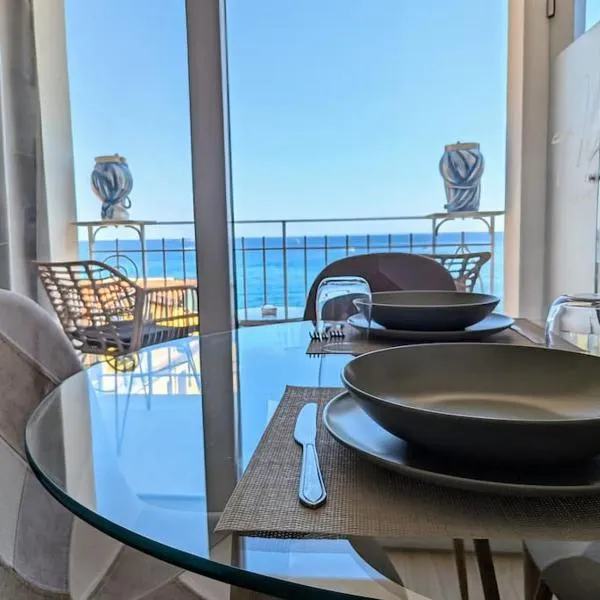 Alema apartment Giardini Naxos，位于贾迪尼-纳克索斯的酒店