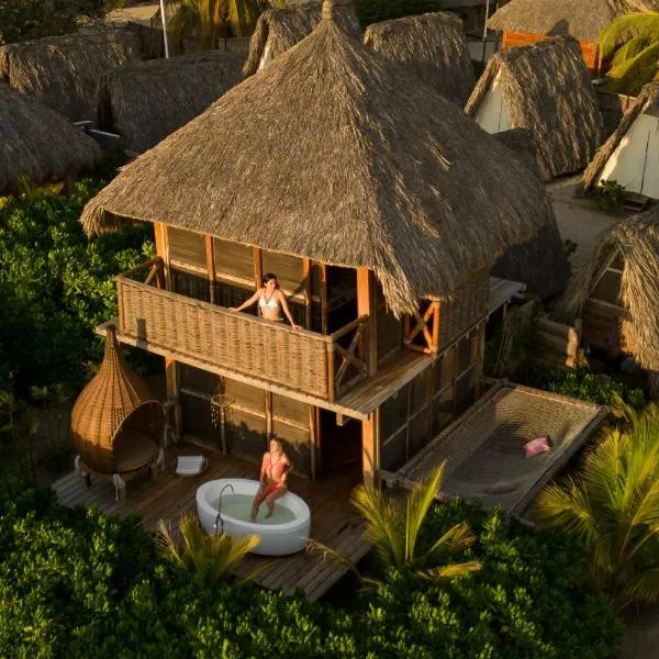 Casa UwU, Chacahua Oaxaca,位于Guayabas的酒店