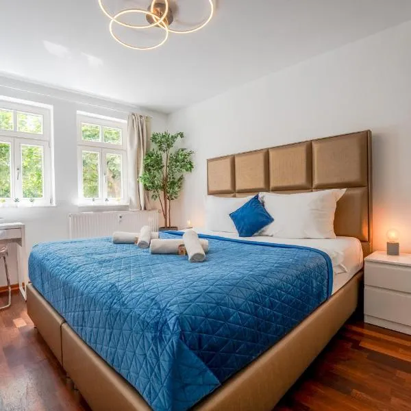 SCHLOSSBERG RESIDENCES - Markplatz City-Apartment，位于魏因海姆的酒店