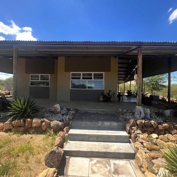Karibu Self-Catering Unit 1，位于奥马鲁鲁的酒店