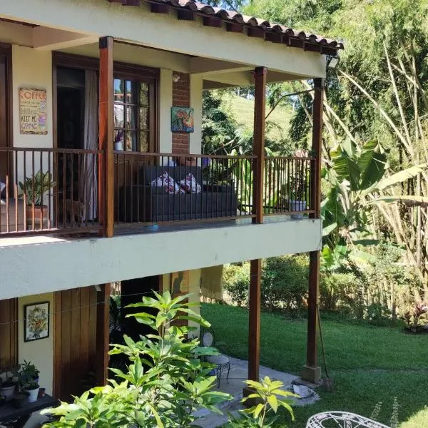 Finca Turística Vía Filandia- Alcalá，位于Alcalá的酒店