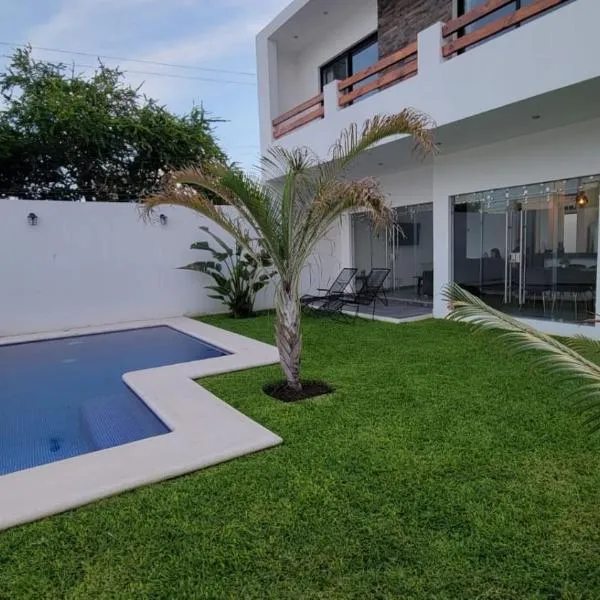 Casa VillaTeques alberca jacuzzi，位于特克塞丁戈的酒店