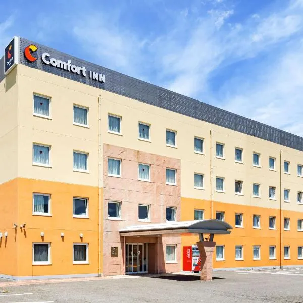 Comfort Inn Shiojiri Kita Inter，位于Asahi的酒店