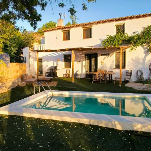 Casa Rural Puente de la Vicaria by Jaxun，位于耶斯特的酒店