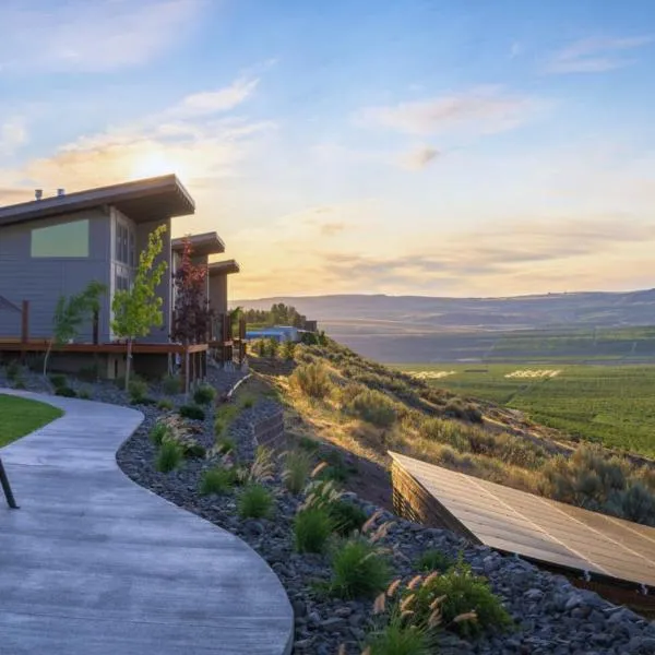 Lone Point Cellars，位于Brewster的酒店