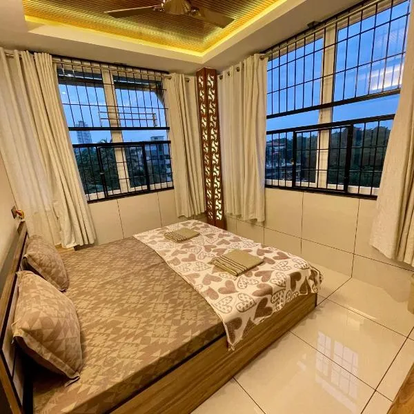 #1BHK Studio Apartment with 3-4 person occupancy Family only，位于门格洛尔的酒店