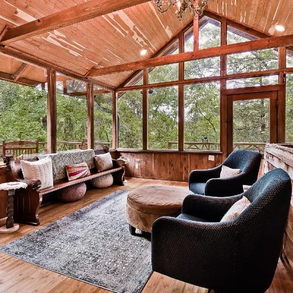 7 Min To Downtown Eurekanature Retreatfire Pit，位于尤里卡斯普林斯的酒店