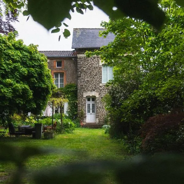 Maison d'hôtes La bien-Aimée，位于Montrevault的酒店