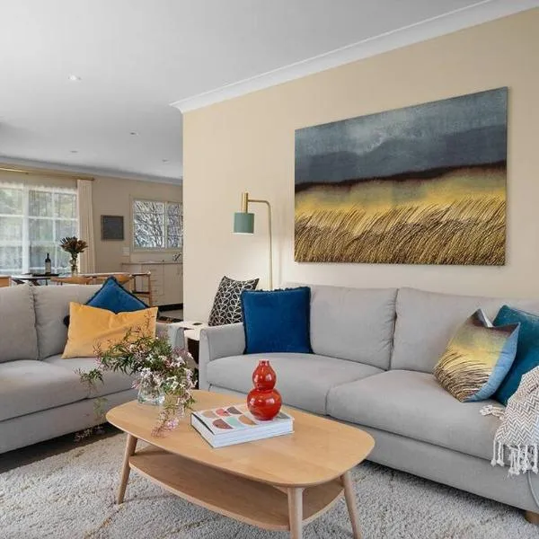 Magnolia Cottage - Your private Bowral getaway!，位于波拉尔的酒店