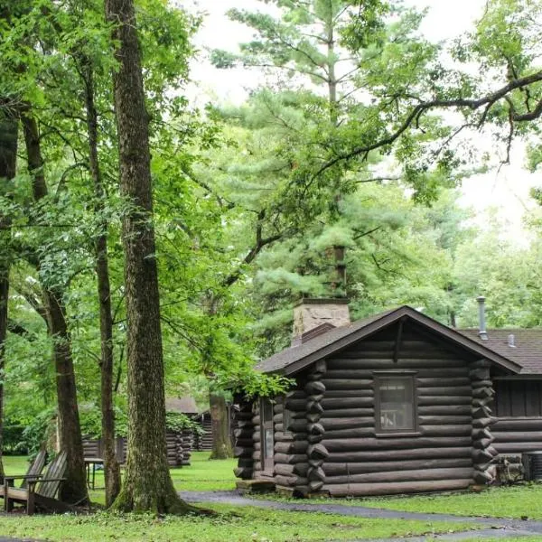 White Pines Lodge，位于Stratford的酒店