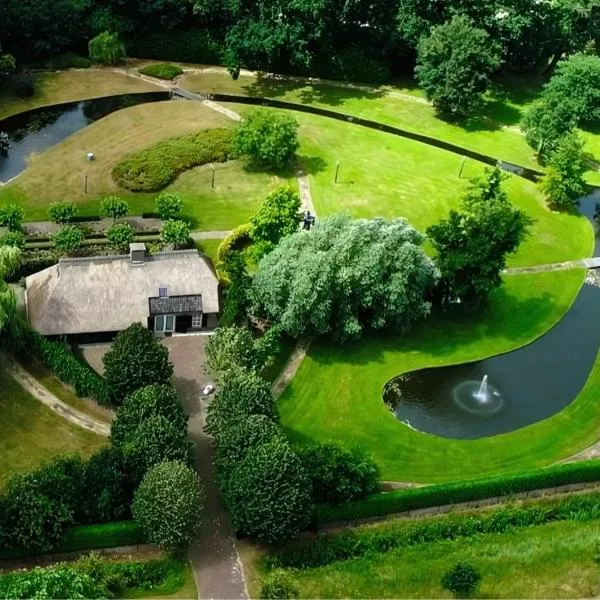 Boxtel Farmstay w Free Parking, Lake View & Space，位于博克斯特尔的酒店