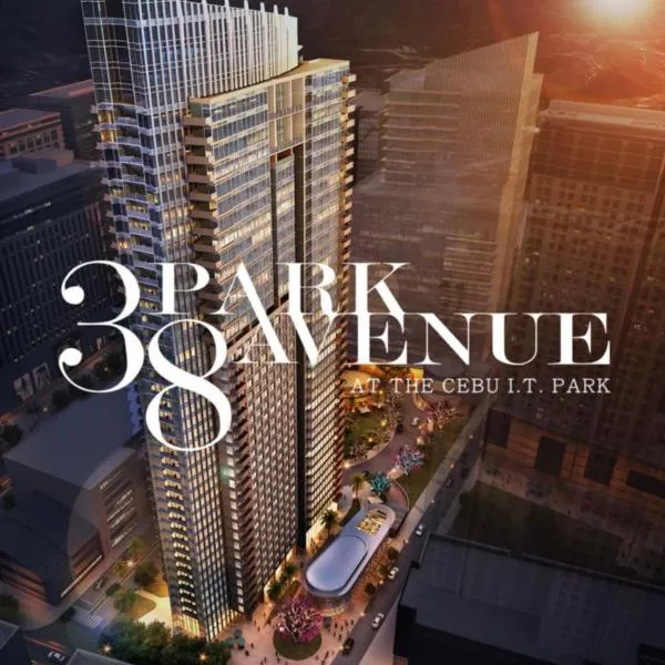 Luxury 2-BR, 2 Baths Condo at 38 Park Ave with Panoramic View，位于宿务的酒店