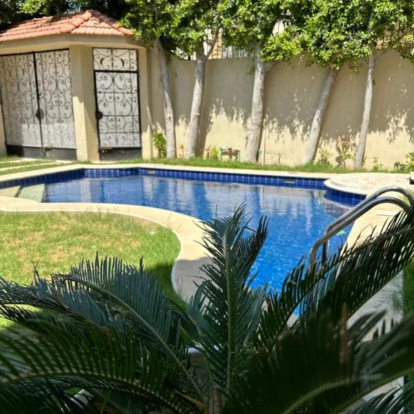 Relaxing Villa with private pool，位于Al ‘Āmirīyah的酒店