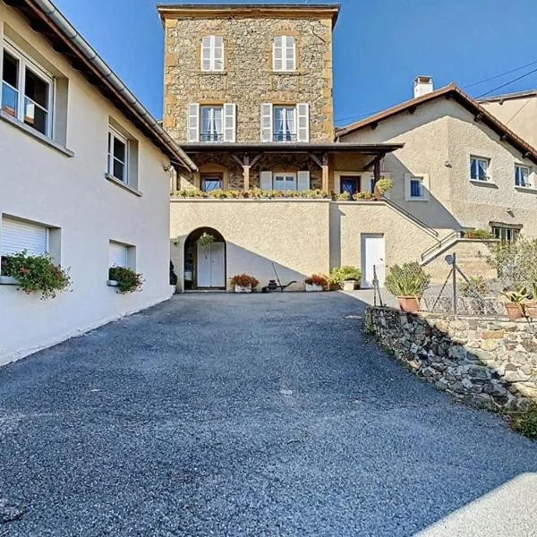 Les terres du Sotison，位于Vaux-en-Beaujolais的酒店