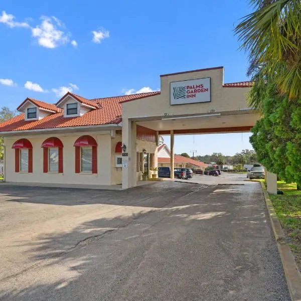 Palms Garden Inn，位于Ellisville的酒店