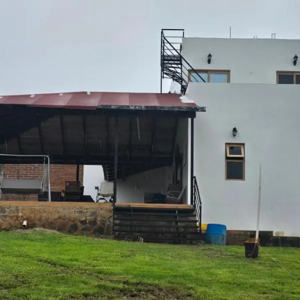 Cabaña, Terraza, Casa, Campo，位于Margaritas的酒店