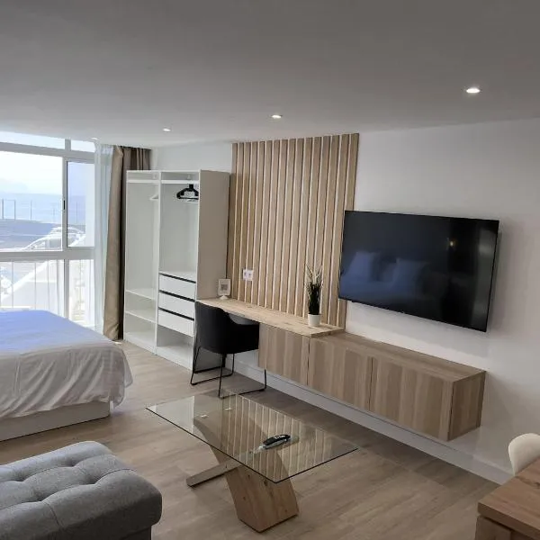 Luxury Loft Mar y Sol 2，位于塔科龙特的酒店