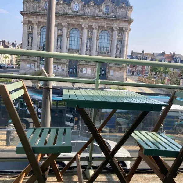 Le Gambetta Théâtre de Calais，位于加来的酒店