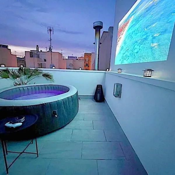Atico con privado Jacuzzi , 1 min walk de playa Santa Pola，位于圣波拉的酒店