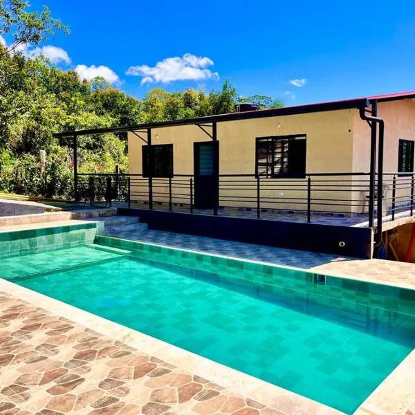 El Diamante - Finca Privada con Piscina Barbosa，位于巴尔博萨的酒店
