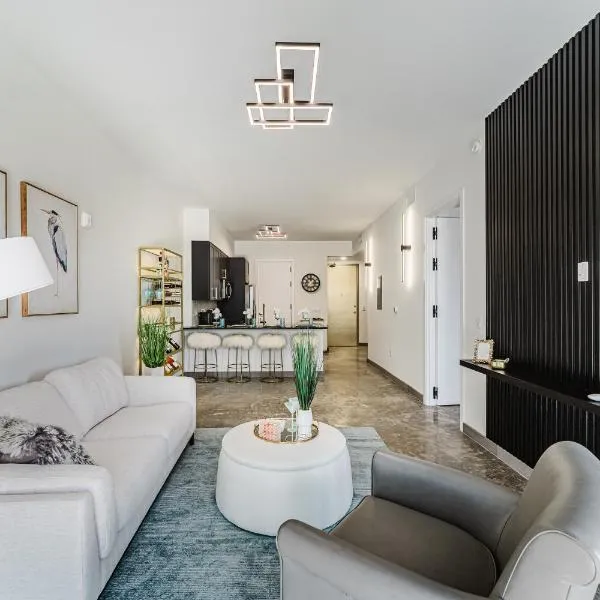 Luxe Apartment in Prime Location，位于劳德代尔堡的酒店