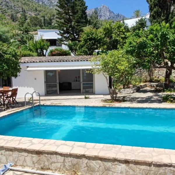 Guest House in Paradise，位于Karmi的酒店