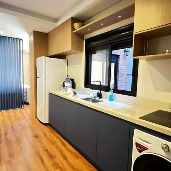 Studio Central Todo Planejado com Ar Condicionado，位于巴热的酒店