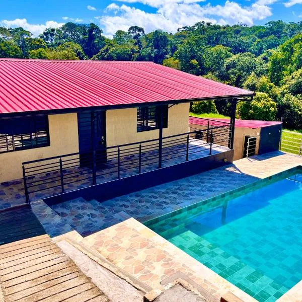 El Diamante - Finca Privada con Piscina Barbosa，位于巴尔博萨的酒店