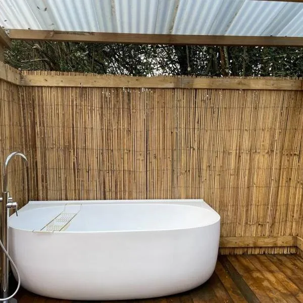 Hobbits Habitat Outdoor Bath Unique Stay，位于Raetihi的酒店