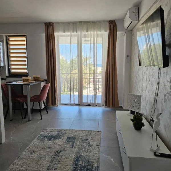 ZEN STUDIO SATURN Sea View，位于萨图恩的酒店