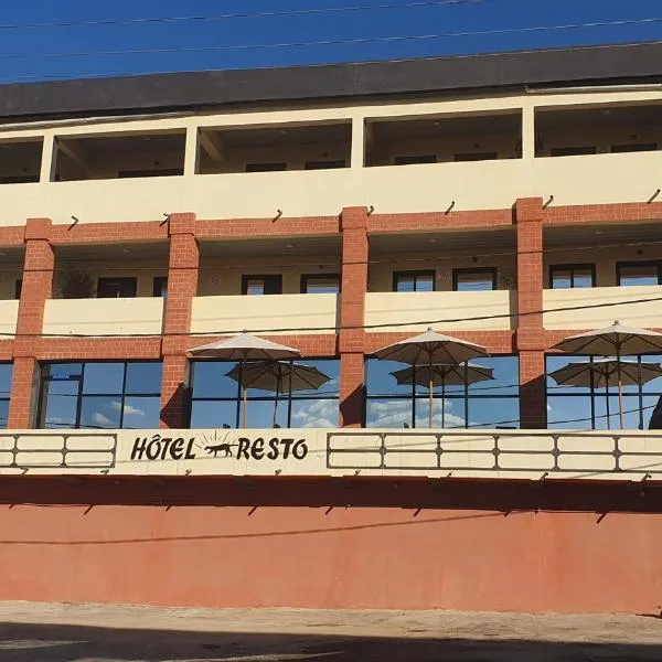 Hôtel Évasion，位于菲亚纳兰楚阿的酒店