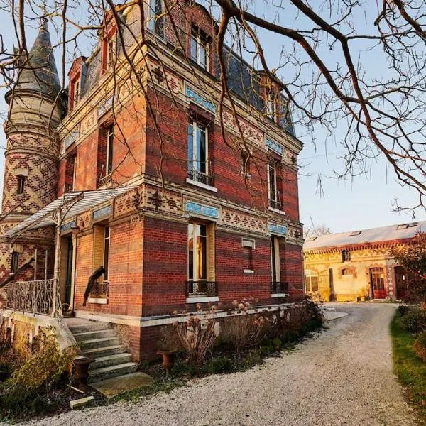 Le Gîte de Little Castle campagne à 1 h de Paris，位于Trie-Château的酒店