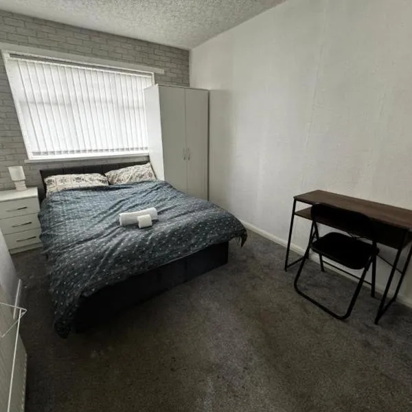 Double Room XXXX Manchester，位于米德尔顿的酒店