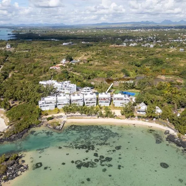 Oceanfront Getaway Grand Gaube，位于格兰高伯的酒店