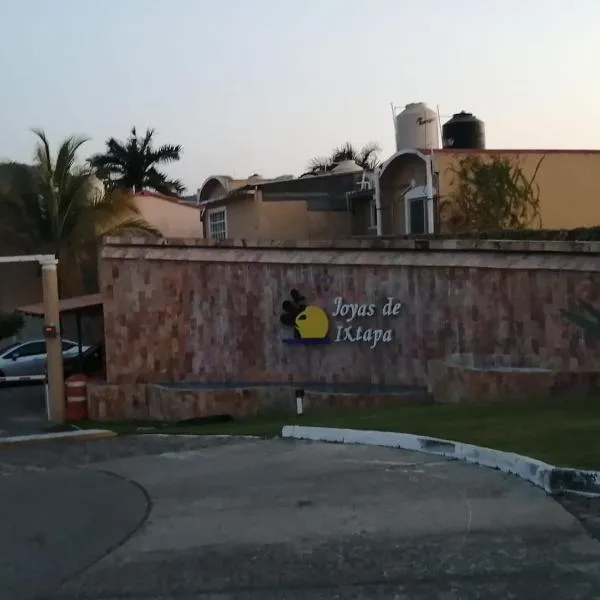 Casa Cayo，位于伊斯塔帕的酒店