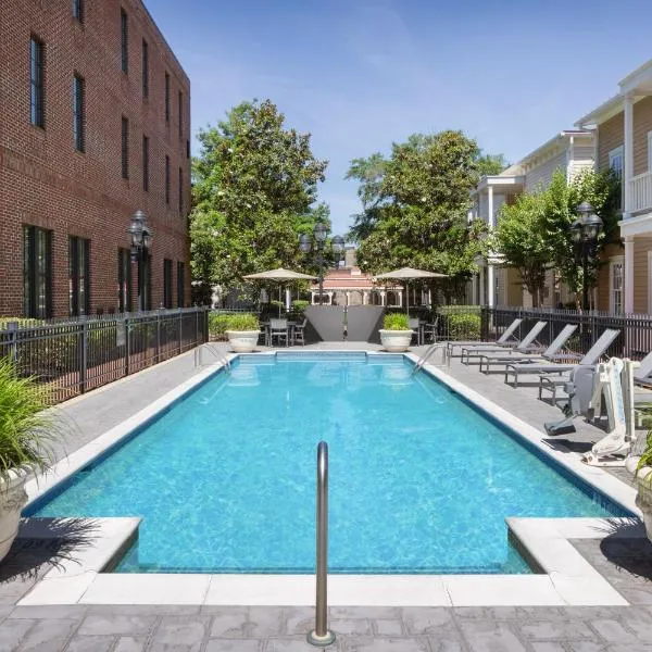 萨凡纳市中心历史区费尔菲尔德客栈，位于萨凡纳的酒店