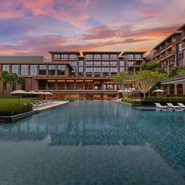 Courtyard by Marriott Bangkok Suvarnabhumi Airport，位于莱卡邦的酒店