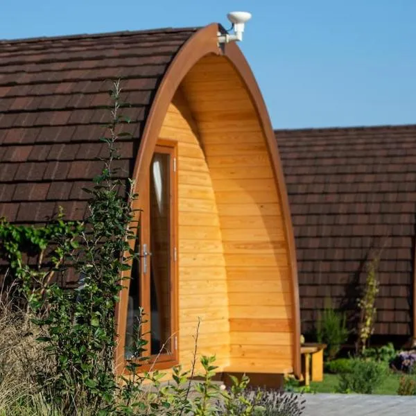 Findhorn Ecovillage Escape Eco Pod Pet free，位于洛西茅斯的酒店