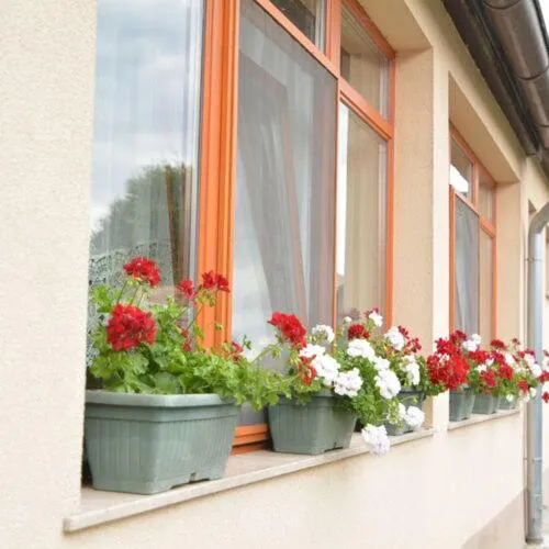 Neuhercz Apartmanok Halászi，位于Halászi的酒店