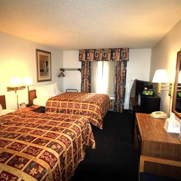 Norwood Inn Minneapolis Roseville，位于罗斯维尔的酒店