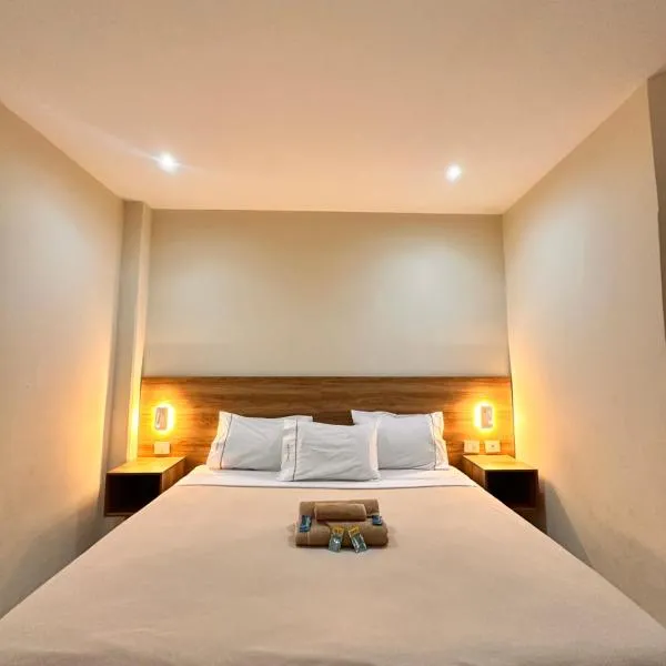 Hotel Centro Apatzingán,位于Apatzingán de la Constitución的酒店