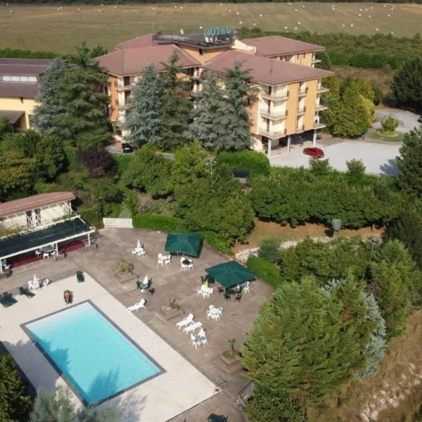 Hotel Park Grumentum，位于Grumento Nova的酒店