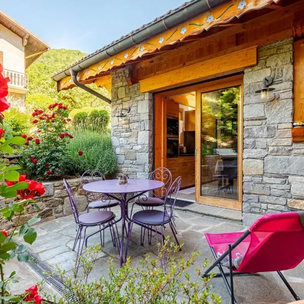 Chalet Helnes - chalet contemporain，位于Saint-Oyen的酒店