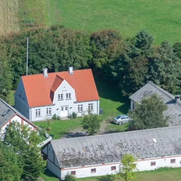 Lækkert feriehus ved Lønstrup，位于约灵的酒店
