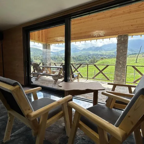 Shahdag Nature House，位于库萨雷的酒店