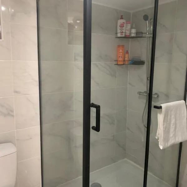 Appartement，位于Saint-Martin-de-Valgalgues的酒店