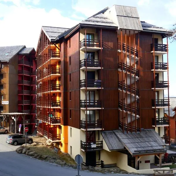 RisoulSki Constellation，位于里苏尔的酒店