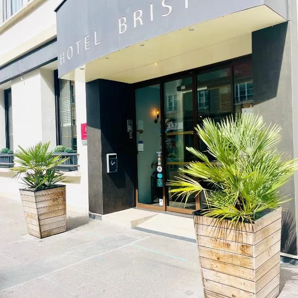 L'Hôtel Bristol，位于埃鲁维尔圣克莱的酒店