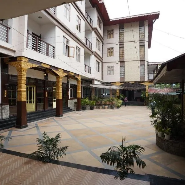Terrace Valley Hotel，位于甘托克的酒店