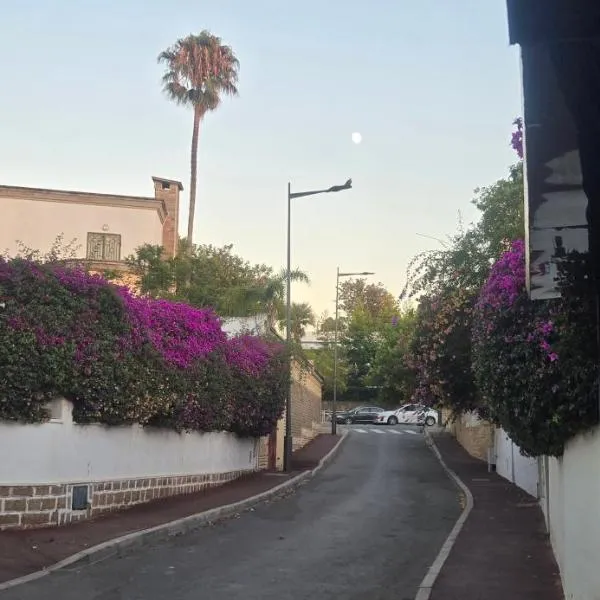 Agréable maisonnette au centre de Rabat,位于拉巴特的酒店